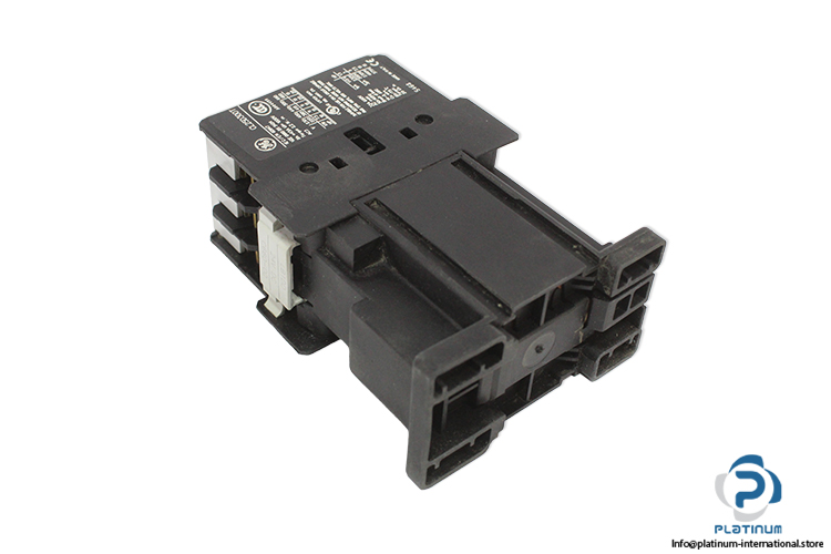 ge-CL25D300T-contactor-with-auxiliary-contact-(new)-2