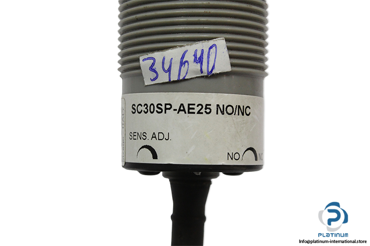 aeco-sc30sp-ae25-no-nc-capacitive-sensor(used)-3