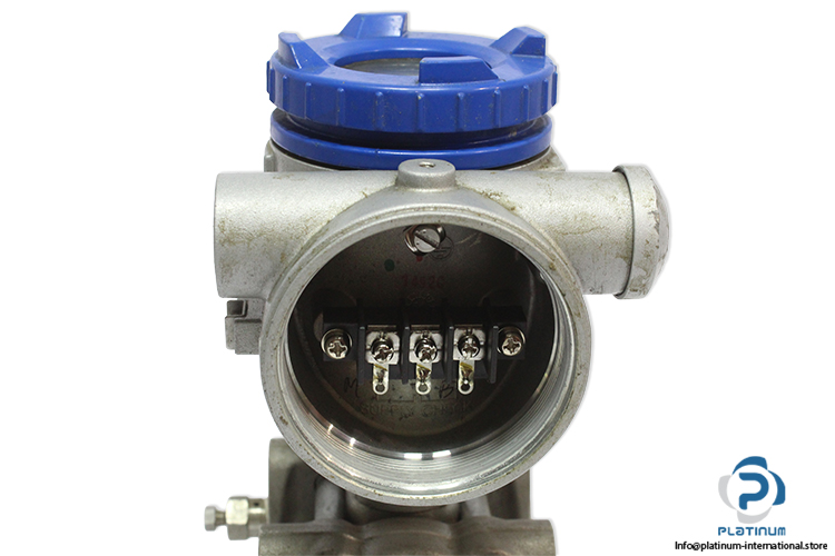 fuji-FKCW33V5AACYYAA-differential-pressure-transmitter(used)-1