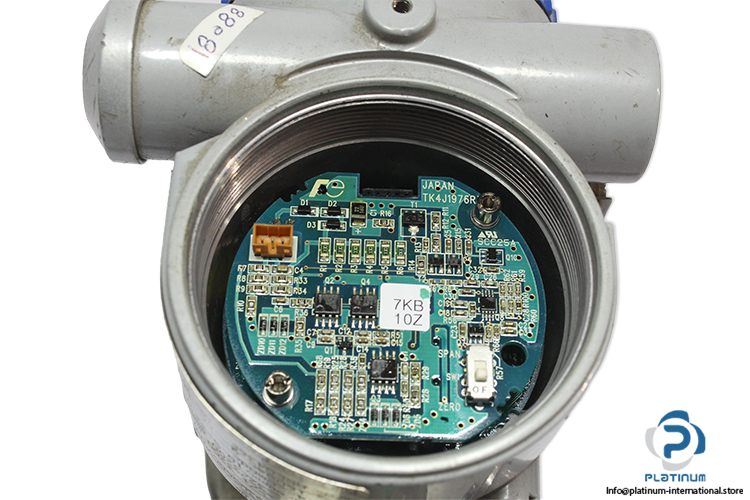 fuji-fkcw33v56acyyaa-differential-pressure-transmitter(used)-1