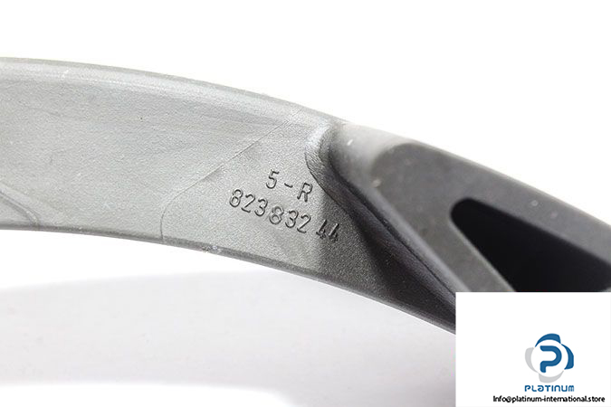 demag-5-6_11-3-re-rope-guide-3
