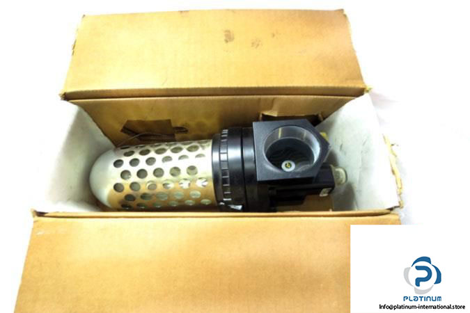 ross-c5111a9008-lubricator7_675x450