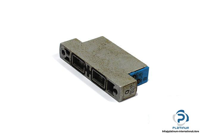 festo-184141-one-way-flow-control-valve-1