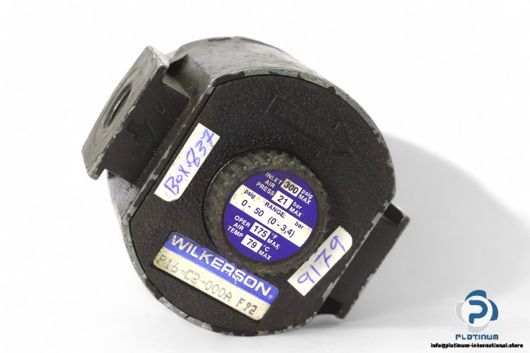 wilkerson-P16-C2-000A-F92-precision-pressure-regulator-(Used)-2