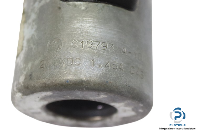 019793-A-10-solenoid-coil-(used)-1
