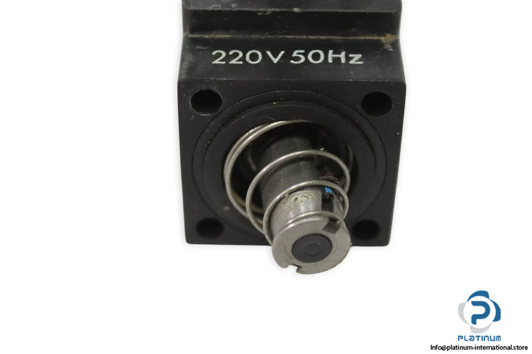k-I_45000_29220-electrical-coil-used-1