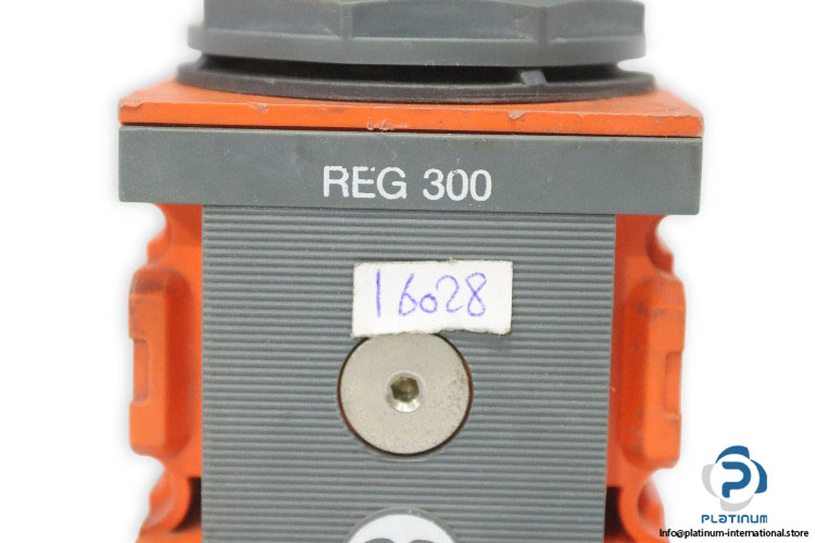 metal-work-REG-300-pneumatic-pressure-regulator-(used)-2