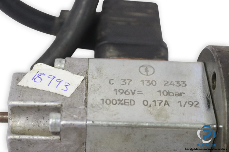 C-37-130-2433-solenoid-valve-(used)-1