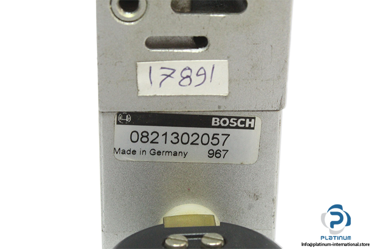 Bosch-0821302057-pressure-regulator(used)-2