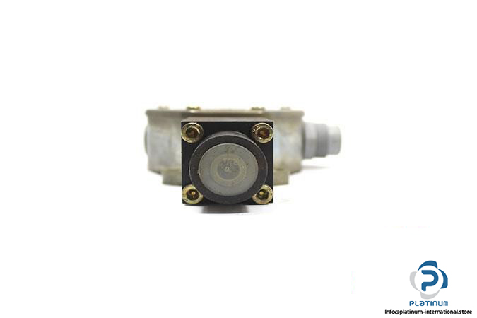 rexroth-hed-1-oa-40-100-k6-l24-piston-type-pressure-switch5_675x450