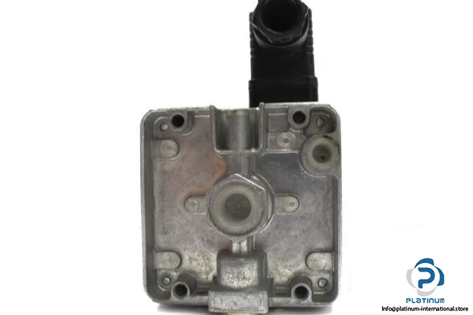 krom-schroder-dwg-50-pressure-switch4_675x450