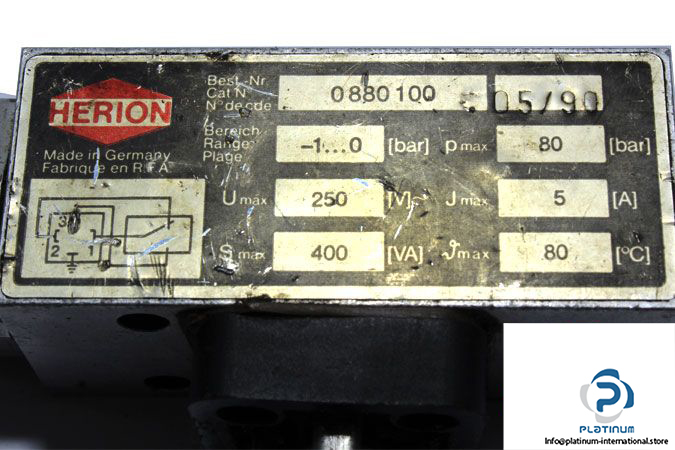 herion-0-880-100-vacuum-switch-3