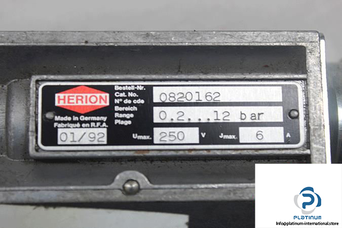 herion-0820162-diaphragm-pressure-switch5_675x450