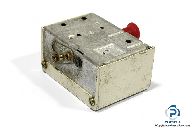 danfoss-kp-1-pressure-switch-1