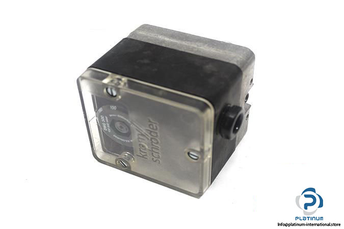 krom-schroder-dwg-500-gas-pressure-switch3_675x450