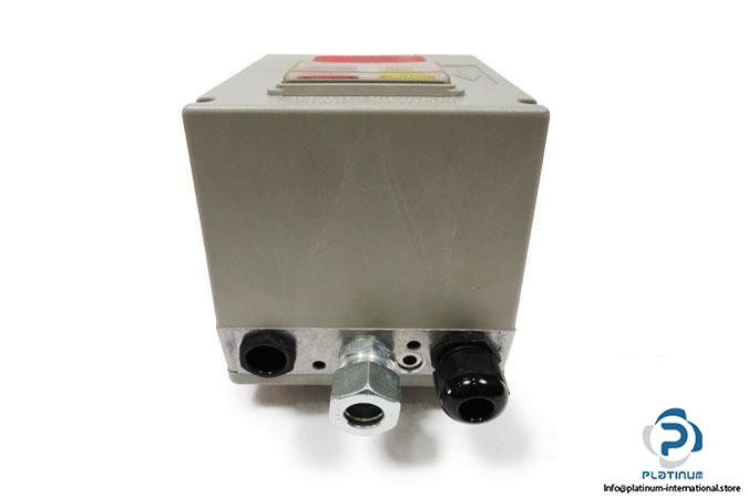 dungs-vdk-200-a-s02-valve-proving-system6_675x450