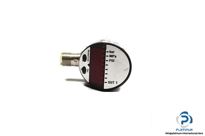 ifm-electronic-pn5004-45128-pressure-switch3_675x450