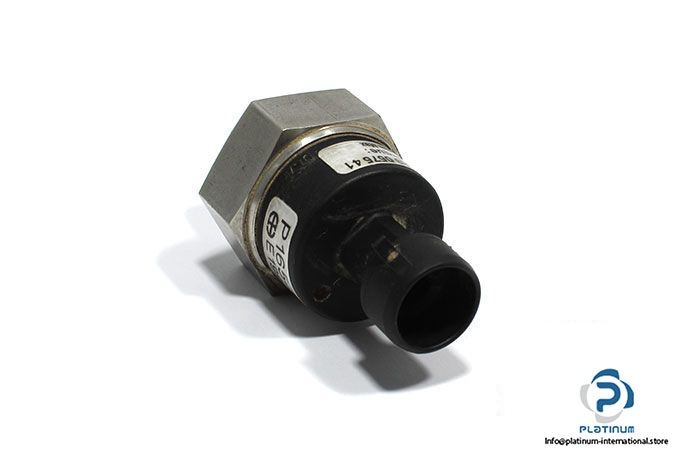 atlas-copco-1089-0575-41-pressure-switch-2