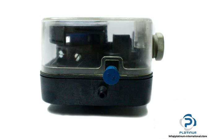 dungs-lgw-50-a2p-differential-pressure-switch4_675x450