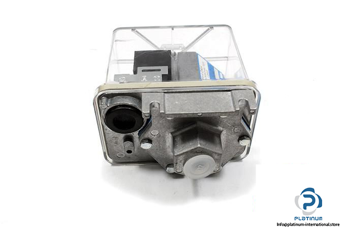 fanal-ff-4-4-dah-diaphragm-pressure-switch4_675x450