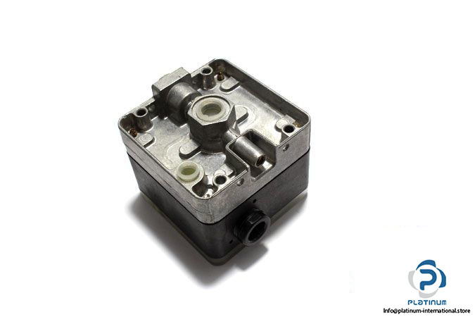 krom-schroder-dwg-500u-pressure-switch-3