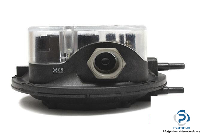 dungs-ks-1000-c2-differential-pressure-switch5_675x450