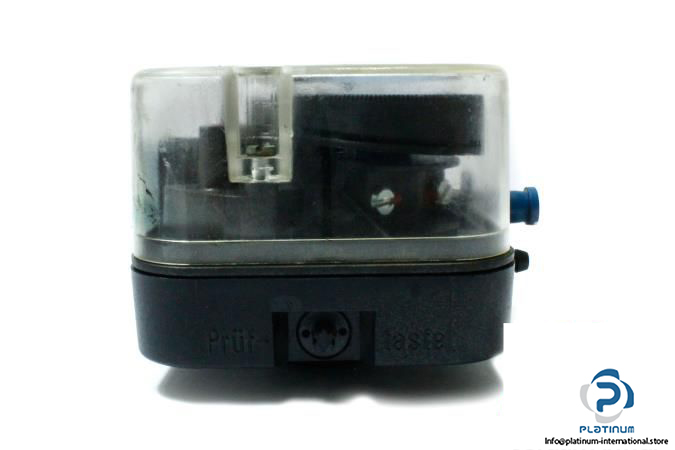 dungs-lgw-50-a2p-differential-pressure-switch5_675x450