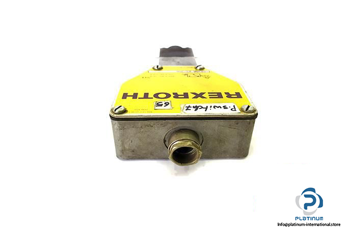 rexroth-hed-1-oa-23-350-piston-type-pressure-switch3_675x450