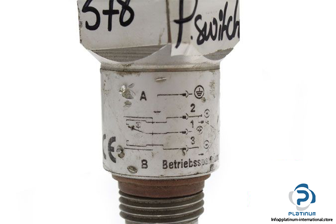 hydac-vd-8-gb-0_113-pressure-switch-2-2