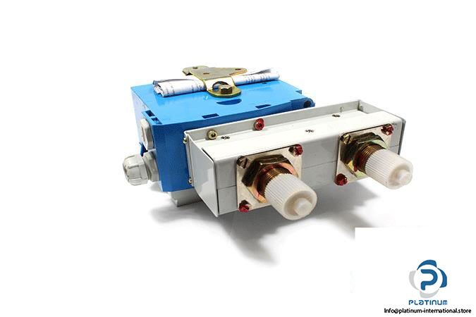 georgin-dpb6p22-0pd06bks00000-differential-pressure-switch4_675x450