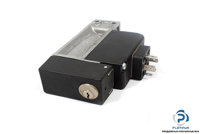 herion-0821029-diaphragm-pressure-switch3_675x450