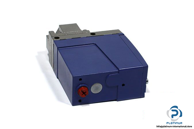 telemecanique-xmla004c2s11-pressure-switch-2