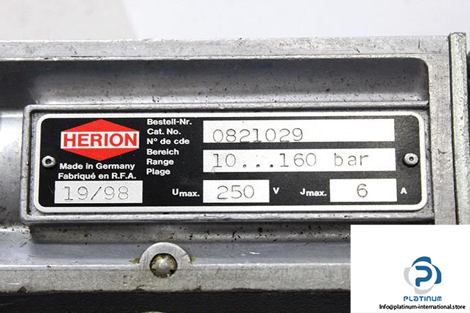 herion-0821029-diaphragm-pressure-switch5_675x450