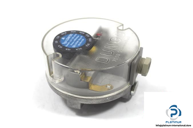 dungs-lgw-50-053-587-differential-pressure-switch3_675x450