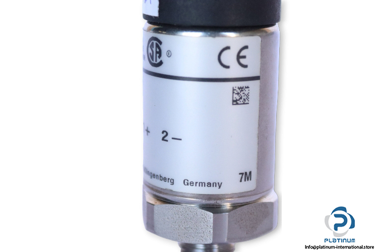 wika-C-10-compact-pressure-transmitter-used-3