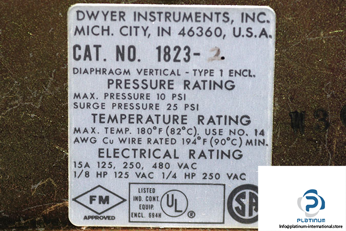 dwyer-1823-2-low-differential-pressure-switch-new-3