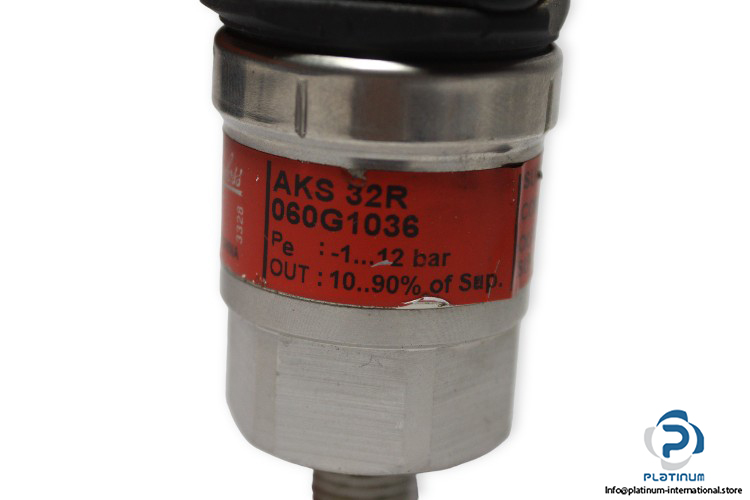 danfoss-AKS-32R-pressure-transmitter-used-4