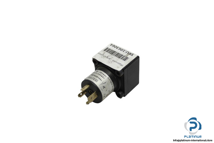 fox-W32_P2-adjustable-vacuum-switch-used-1