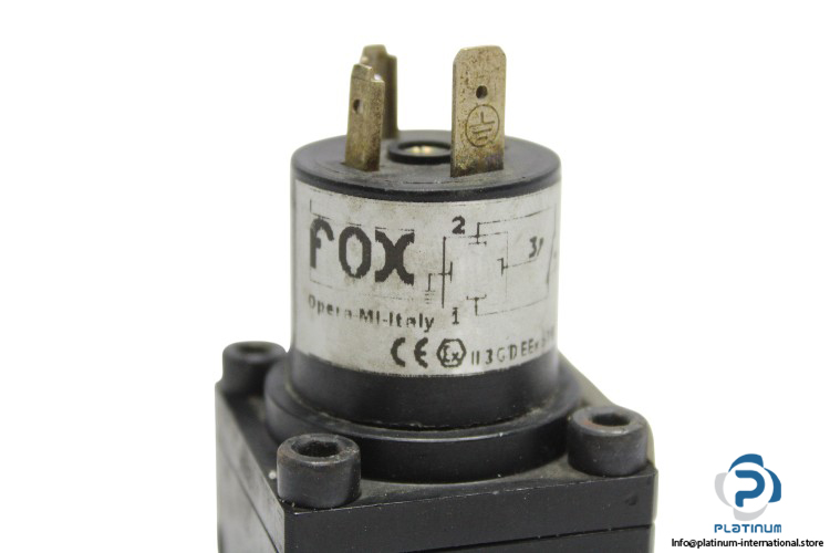 fox-W32_P2-adjustable-vacuum-switch-used-2