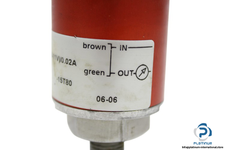 huba-control-691.94110702-pressure-transmitter-used-3