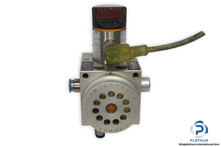 ifm-PY9606-electronic-pressure-sensor-(used)-1