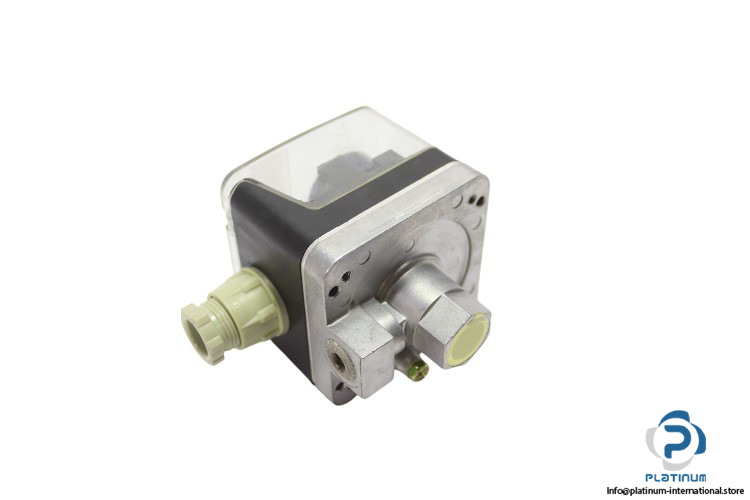 C6058A-1167-gas-pressure-switch(used)-1