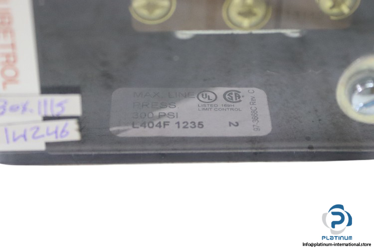 Honeywell-L404F1235-pressuretrol-controller(new)-1