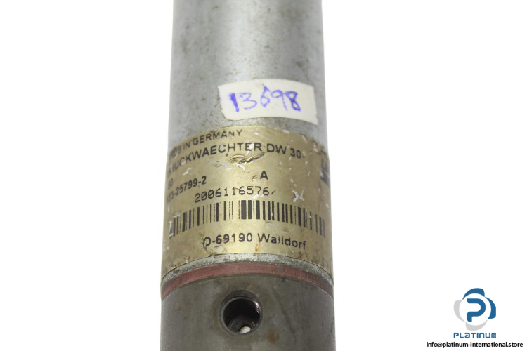Lincoln-623-25799-2-grease-lubricant-pressure-switch(used)-2