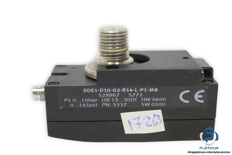festo-SDE1-D10-G2-R14-L-P1-M8-pressure-sensor-(used)-2