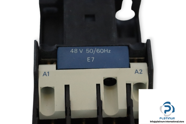 telemecanique-LC1-D3210M7-contactor-(new)-3