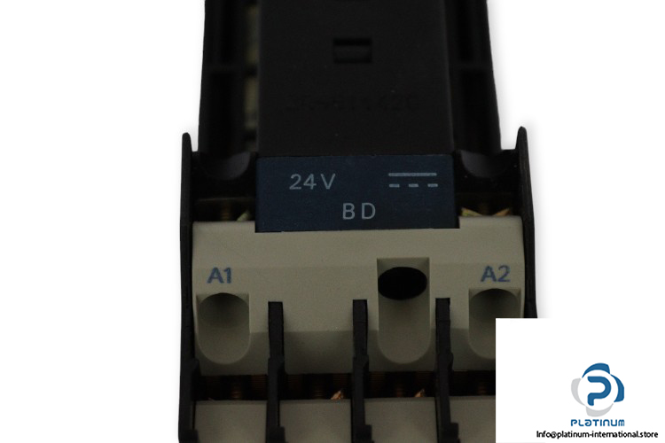 telemecanique-LP1-D12-10-BD-contactor-(new)-2