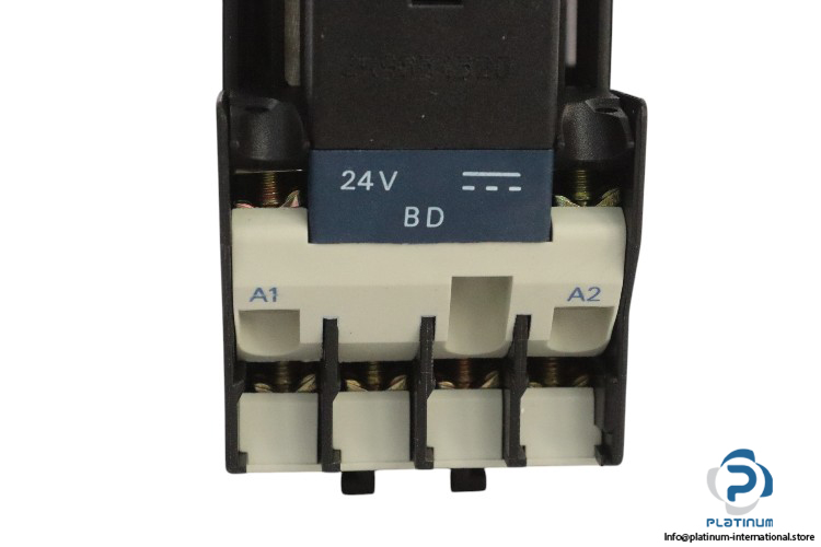 telemecanique-CA3-DN22BD-control-relay-(new)-2