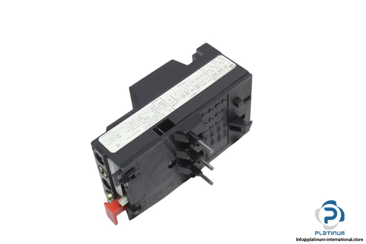 telemecanique-LR-D09-302-overload-relay-used-1