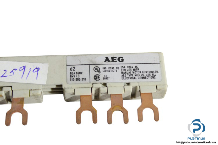 aeg-D2-busbar-modular-spacing-(Used)-1